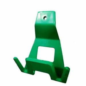 Distribution shackle
